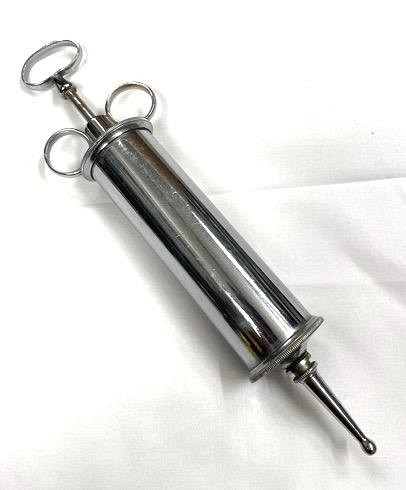 Ear syringe